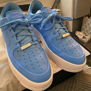NIKE W AF1 Sage Low University Blue Sneakers